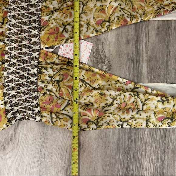 Free People Maria Soft Yellow Floral Jumpsuit size XS - Picture 7 of 11